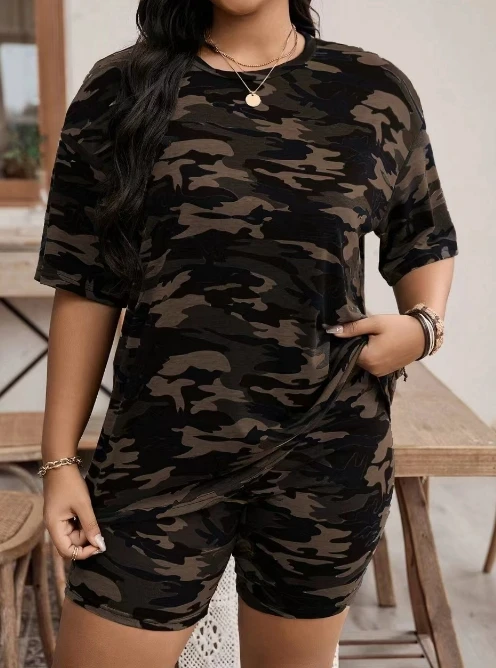 

Casual Oversized Women's 2-Piece Set 2024 Summer Round Neck Short Sleeved Camouflage Printed Temperament Commuting Shorts Set