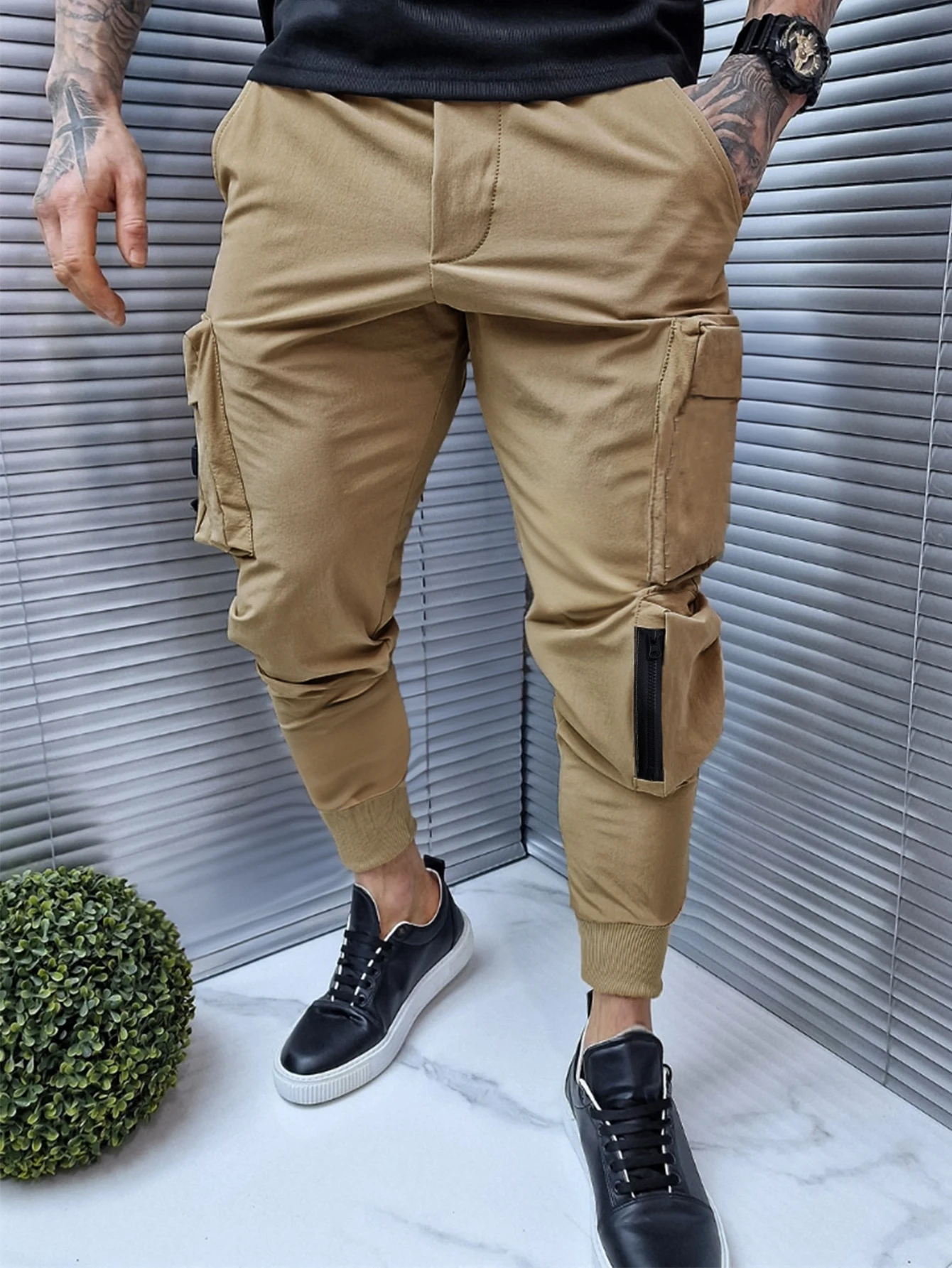 

Новые осенние мужские рабочие брюки, модные брюки, индивидуальное украшение с пряжкой, брюки с завязками на ногах, спортивная уличная одежда на открытом воздухе, jo