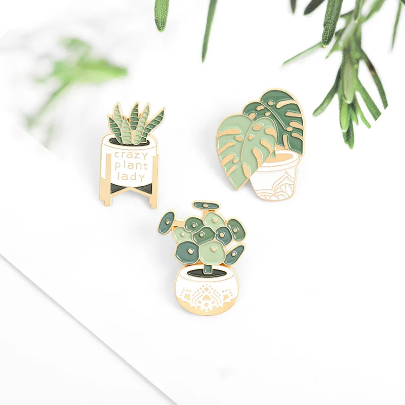 Fruit Cats Enamel Pins Custom Pineapple Blueberry Banana Watermelon Orange Brooch Lapel Badge Bag Cartoon Jewelry Gift for Kids
