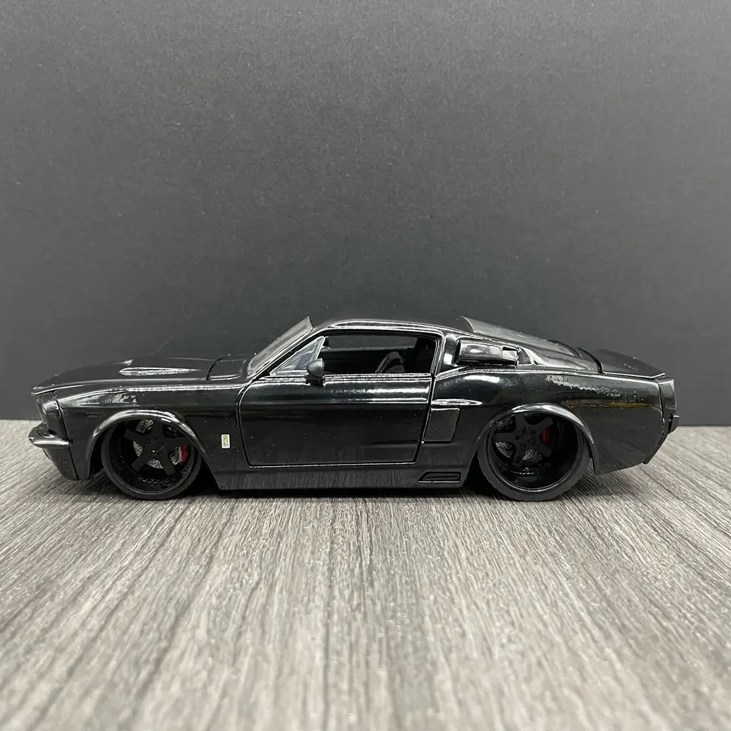 1:24 Ford Mustang Shelby GT500KR Toy Alloy Car Diecasts & Toy Vehicles Car Model Collection Model Car Toys For Children Gift