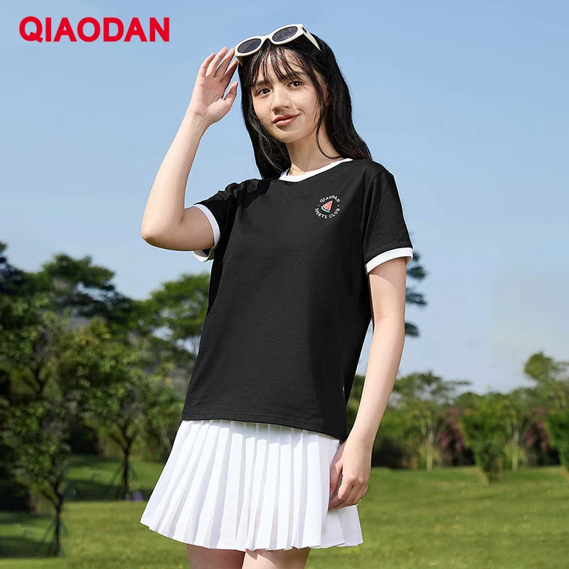 

QIAODAN женская футболка 2025 летние повседневные топы с короткими рукавами, хлопковые дышащие свободные футболки с круглым вырезом, базовая футболка, спортивная одежда QXLHS2252072