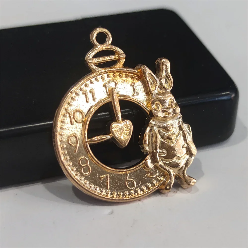 

Fashion 3D Multicolor Rabbit Clock DIY Metal Badge For ZP Kerosene Petrol Lighter Handmade Decor Accessory Cigarette Supplies