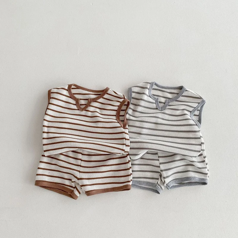 

Baby Stripe Short Sleeve Sports Set Summer New Boys and Girls Contrast Tank Top T-shirt Shorts Casual Two Piece Set Baby clothes