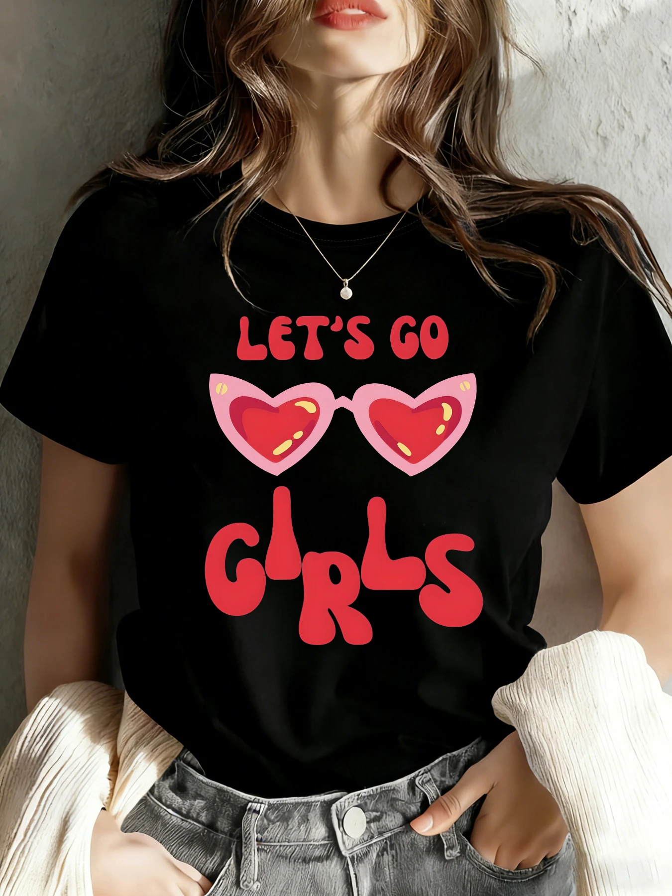 

Women's Short Sleeve T-shirt "LET'S GO GIRLS" Letter Print Crew Neck Casual Top For Summer & Spring