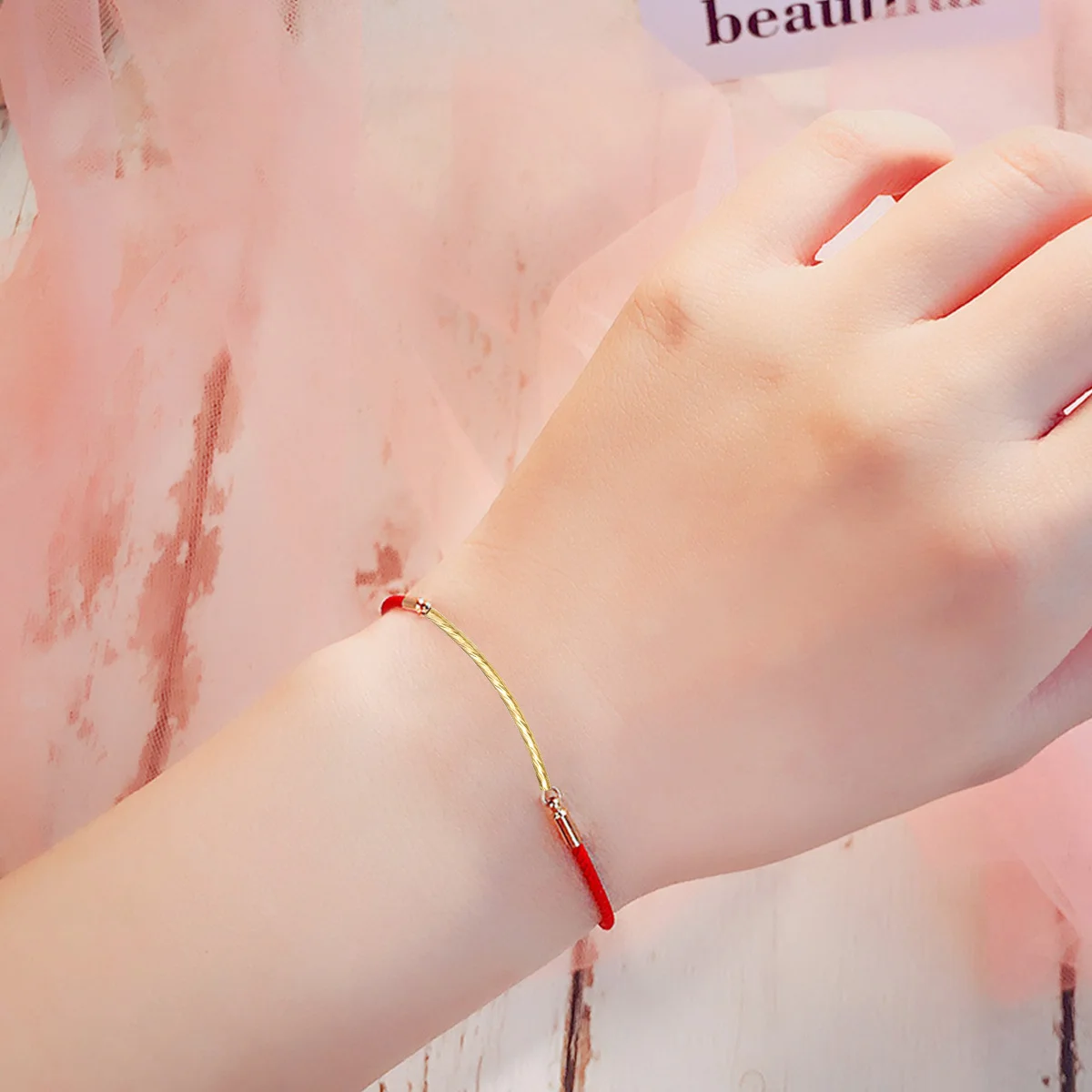 

200Pcs Copper Slightly Curved Tube Spacer Beads DIY Jewelry Making Beads for Necklace Bracelet DIY Copper Tubes