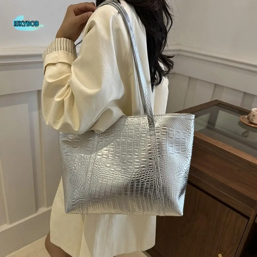 

PU Leather Women Handbag Crocodile Pattern Large Capacity Female Shoulder Bag Commuting Luxury Armpit Tote Bag Shopping