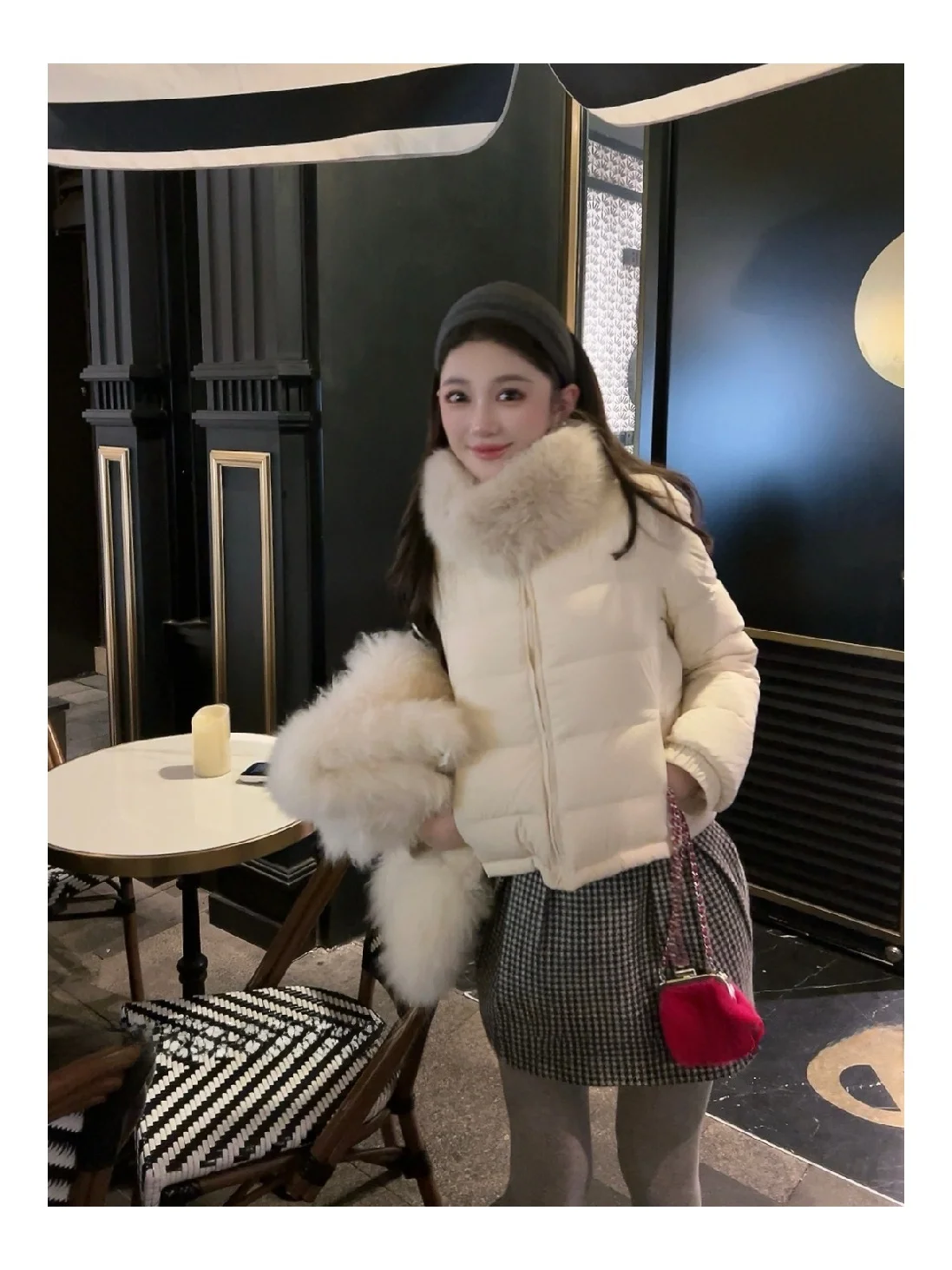 

Новая женская легкая пуховая куртка National Stand PP 90 White Du Down с воротником-стойкой Bonel Duling