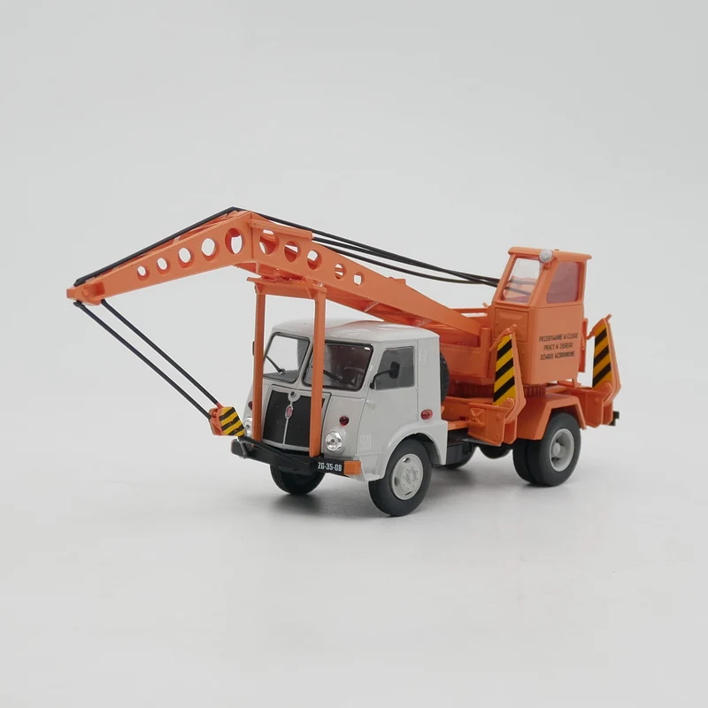 

Diecast IXO 1:43 Scale STAR 25 Vanity Z3 Polish Star Car Truck Mounted Crane Car Alloy Car Model Collectible Toy Gift Souvenir