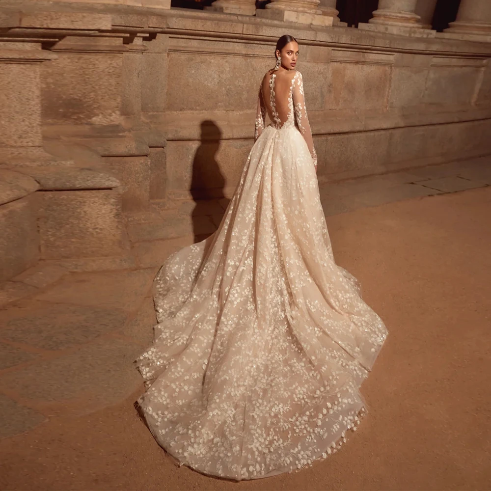 Fascinating A Line Lace Appliques Women Wedding Dresses Charming Long Sleeves Bridal Gowns Banquet Vestidos De Novia Customized