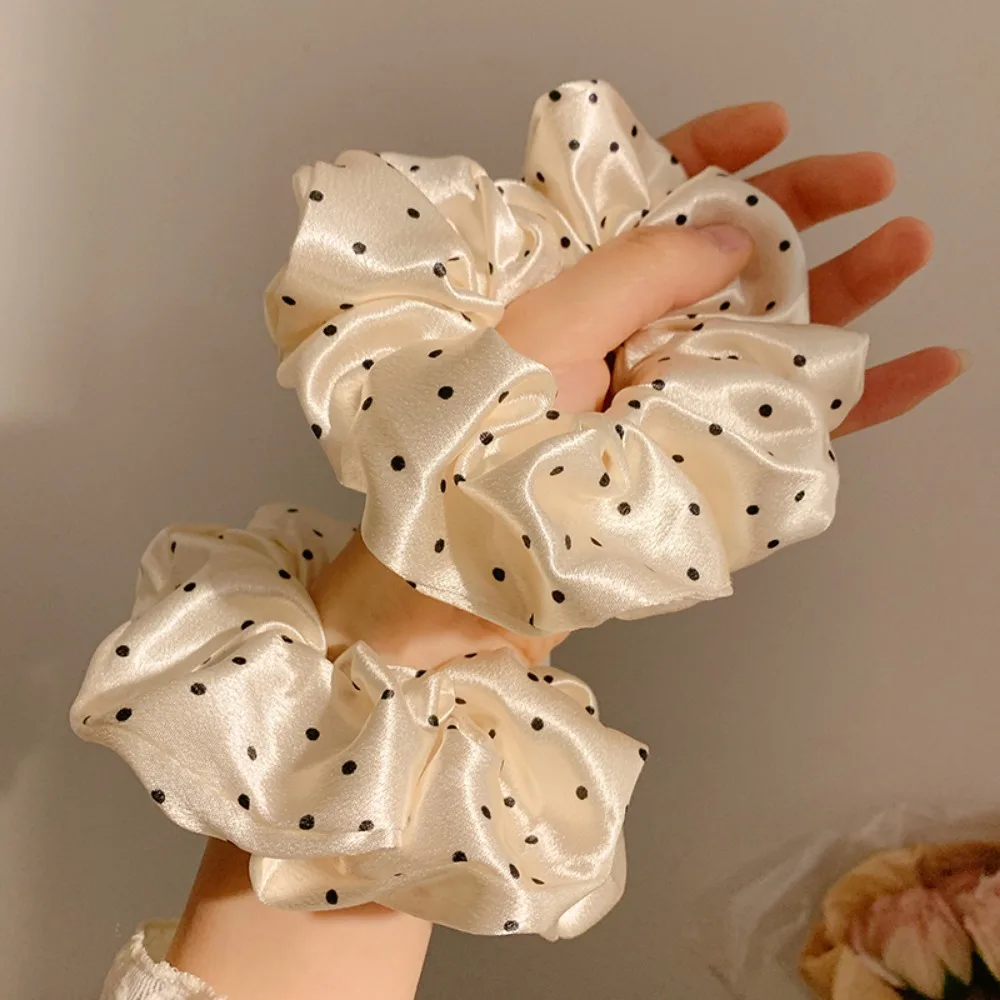 

1/2pcs Fashion White Polka Dot Satin Scrunchies Women Large Round Ruffles Hair Band Gentle Elegant Hair Ties Head Accessories