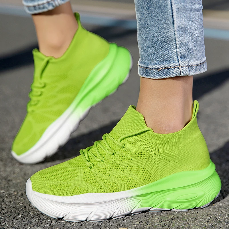 

Новые женские кроссовки-носки 2026 года, легкие дышащие спортивные повседневные туфли, сетчатая обувь на толстой подошве с эффектом увеличения роста, без шнурков