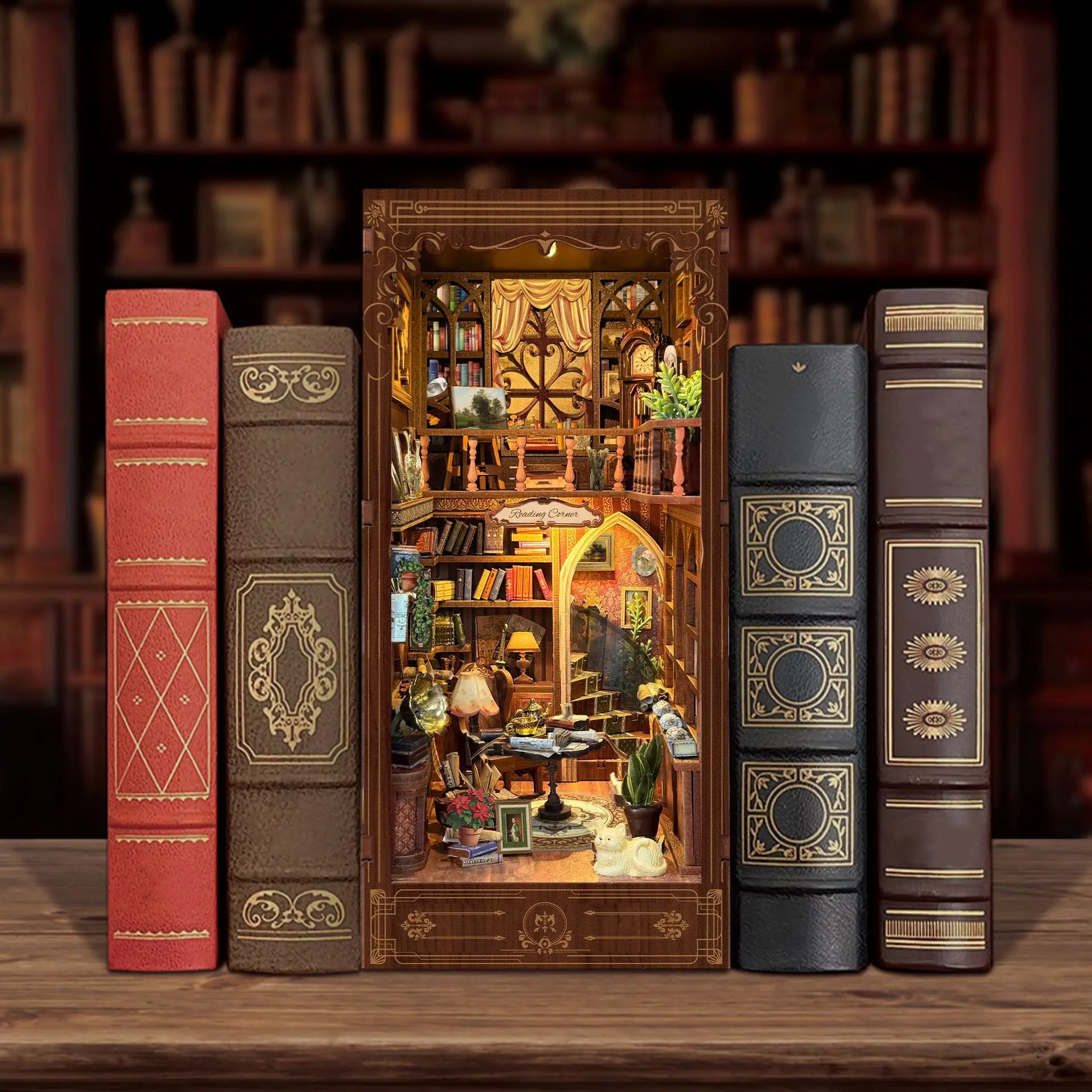 1:12 Scale Timeworn Library DI - Model Kit Vintage recension och pris