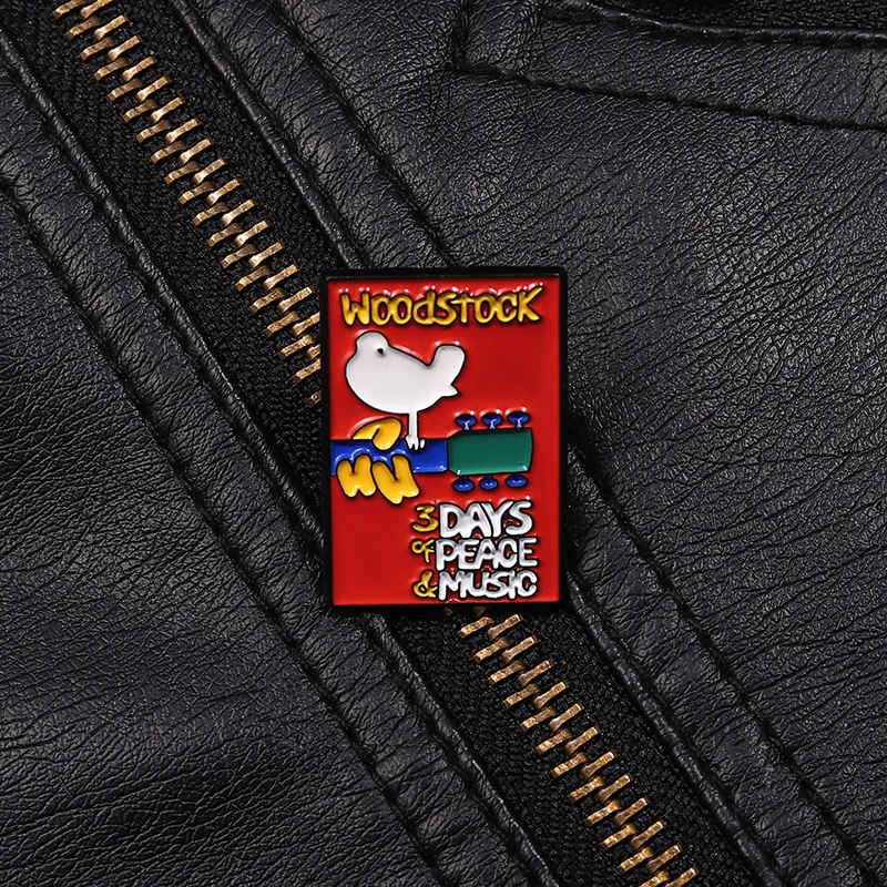 Woodstock Pigeon Enamel Pins 3Days Peace Music White Bird Guitar Lapel Broch Animals Badges Jewelry Gifts For Kids Friends