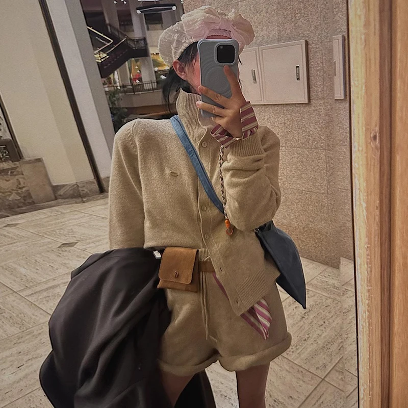 Korean chic autumn retro letter labeled long sleeved sweater jacket+versatile knitted shorts two-piece set