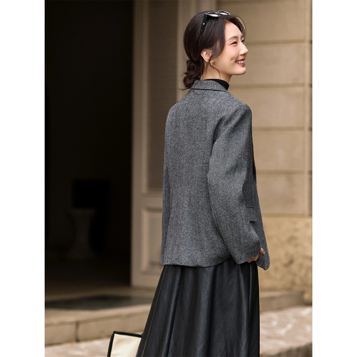 VIMLY Women's Blazer 2026 Winter Wool Blend Lapel Collar Waist Cinching Slimming New Jackets Elegant Thick Women's Coat A2869