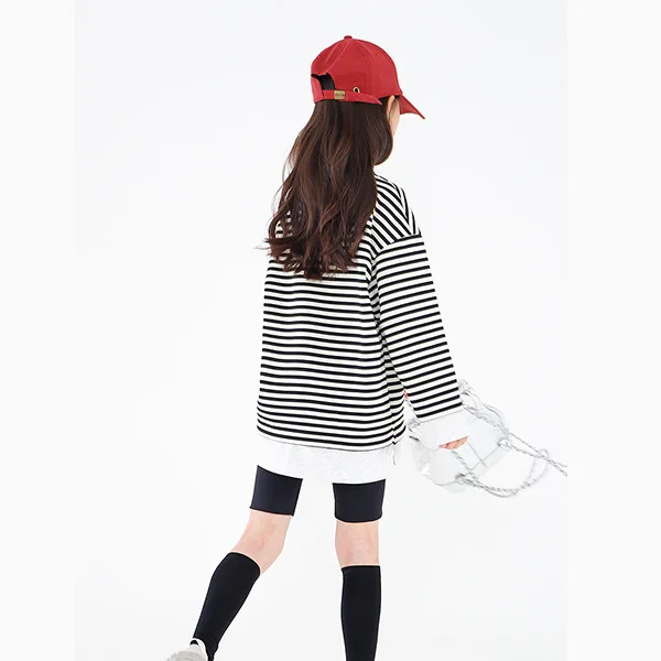 ملابس الفتيات لخريف وشتاء 2025 مع قلنسوة مخططة بأكمام طويلة تي شيرت فستان مراهق للأطفال فضفاض 4 6 7 8 9 10 11 12 سنة