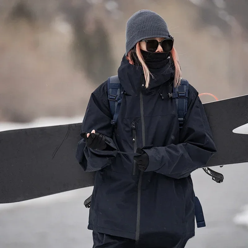 

New Winter Skiing Jacket Warm Breathable Men's Outdoor Skiing Top Women's High Mountain Sports Windproof Waterproof Hoodie