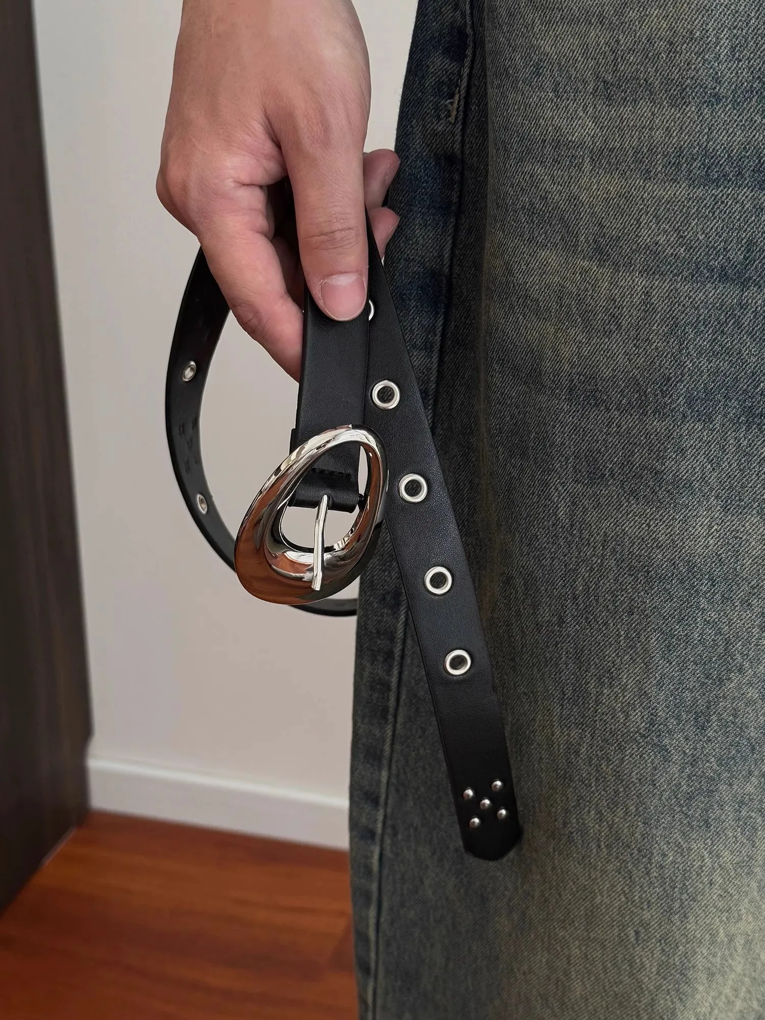 الرجال النساء برشام معدني الشرير بولي Leather الجلود مشد الإناث Cummerbund معطف حزام فستان Decration حزام عريض J1522