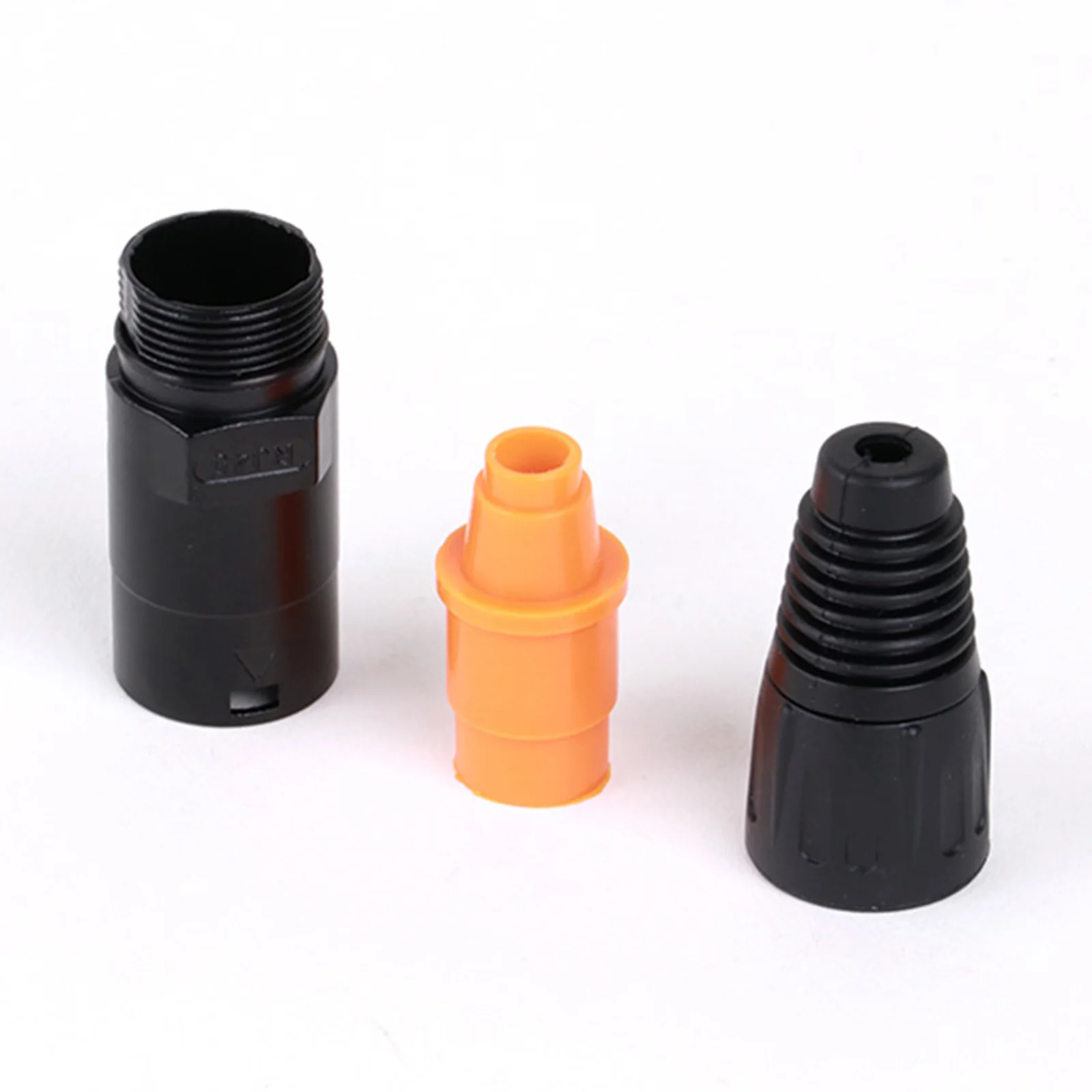 1PC 8p8c RJ45 Network Waterproof Connector IP67 D Socket Panel Ethernet Connector Adapter Zinc Alloy Shell Black