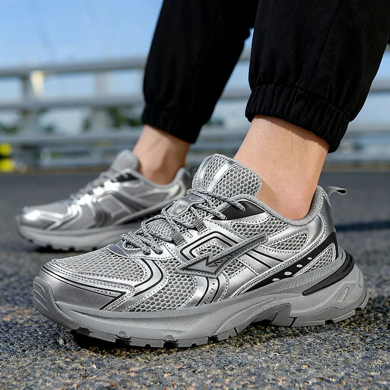 Summer Breathable Mesh Running Shoes Men's Retro Casual Sneakers Light Outdoor Walking Shoes Fashion Sports Trainers Unisex 35-45 view 5