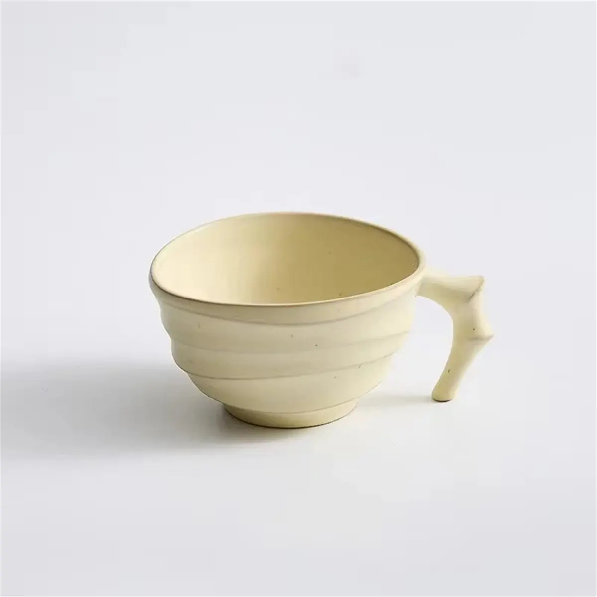 A67T NEW Vintage Coffee Cup Ceramic Mug High-End Exquisite Japanese Cup Coffee Breakfast Milk Cup White
