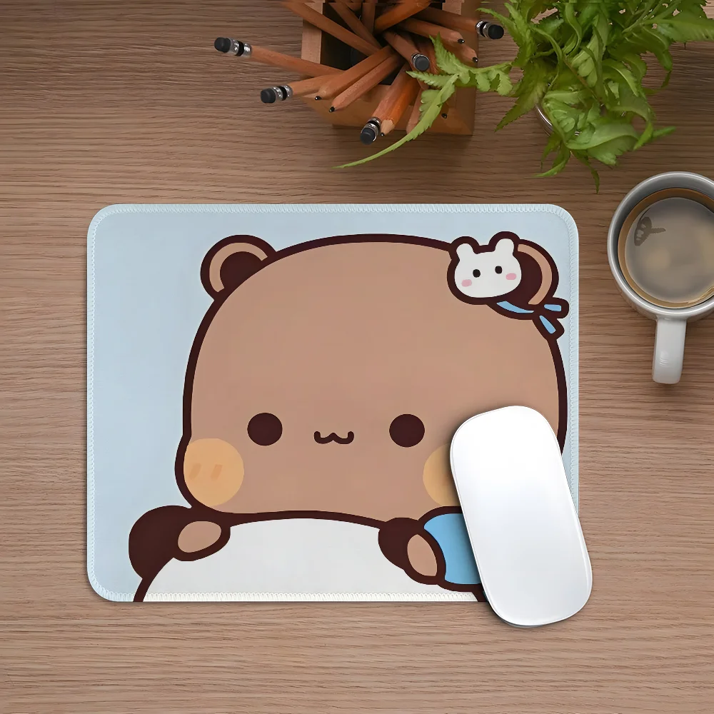 لوحة ماوس كارتونية لطيفة من Bu - مراجعة Rubber Mat Desk وسعره
