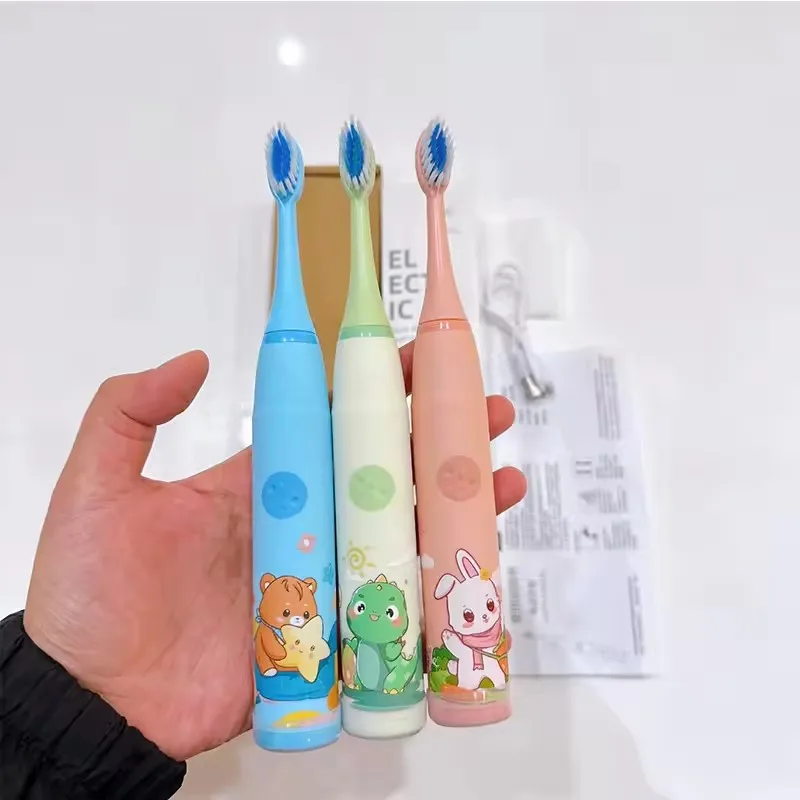 Cepillo de dientes eléctrico de dibujos animados coloridos para niños, recargable IPX7, resistente al agua con cabezales de repuesto, limpieza profunda, cuidado bucal para niños