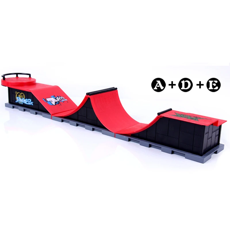 Skateboard da dito Set di pattini Giocattolo Skate Park Ramp Set Parti per la pratica tecnologica Deck Interni divertenti Sport estremi Allenamento delle dita