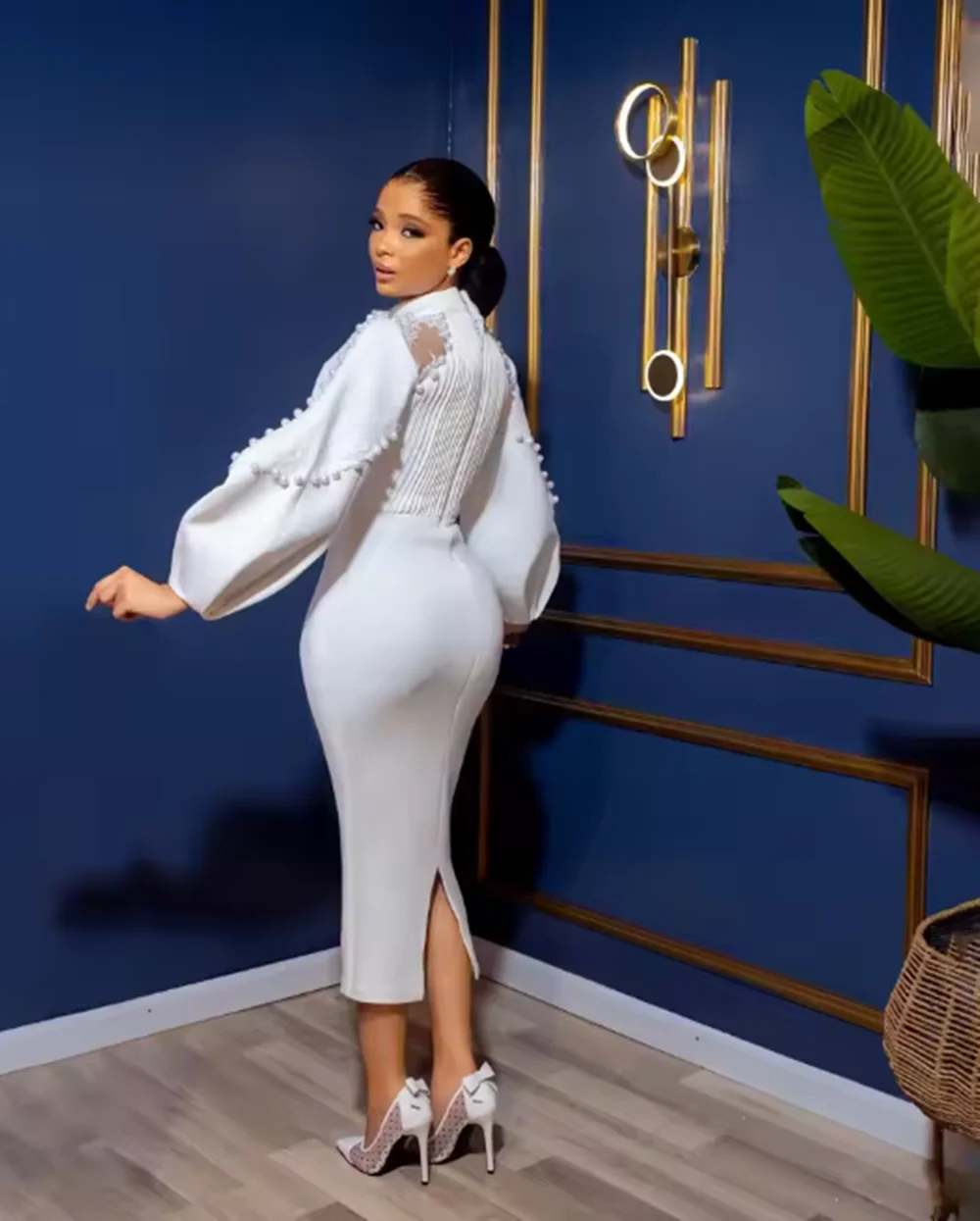 Arabic 2024 Short Wedding Dresses Pearls High Neck Customized Bridal Gowns African Vestidos robes de soirée for Bride