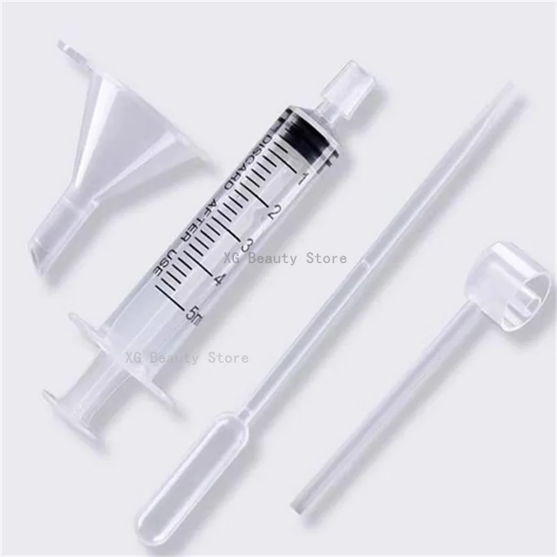 5/10/50/100 SZTUK 2ML Czarna Butelka Wielokrotnego Użytku Szklana Butelka z Rozpylaczem z 4 Akcesoriami, 1 Kroplomierz, 1 Lejek, 1 Dozownik, 1 Strzykawka ﻿