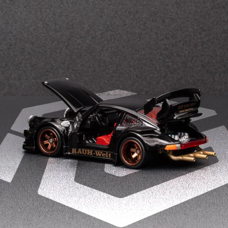 New FG 1:64 Porsche 911 RWB 930 Fully Open Alloy Miniature