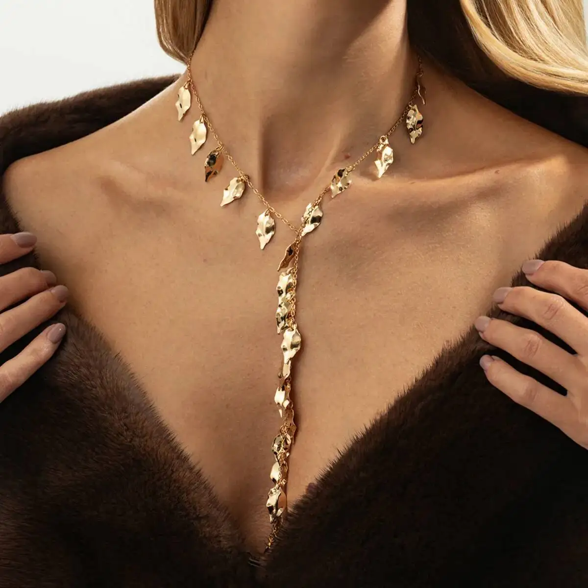 SHIXIN Trendy Leaves Tassel Long Pendent Necklace for Women Vintage Adjustable Y-Shaped Sweater Chain Party Jewelry Accessories