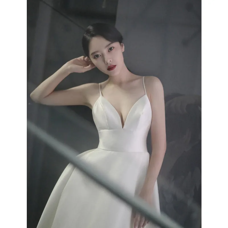 Sexy V-neck Women Wedding Dresses Fashion Simple Spaghetti Straps Satin Bridal Dress Elegant A Line Long Vestido De Novia