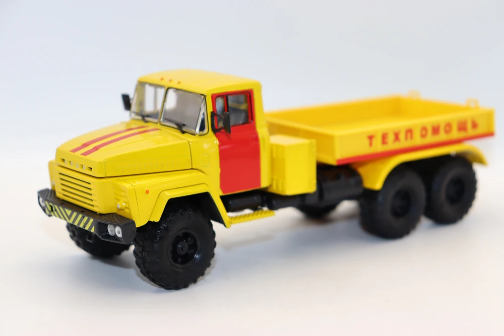 NEW 1:43 Scale Model KrAZ-260V Emergency Truck Diecast Model For Collection Gift