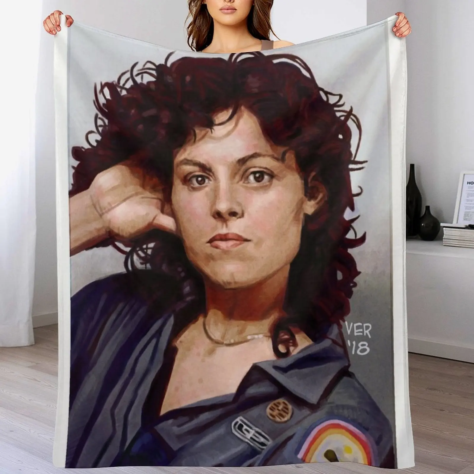 

Sigourney Weaver 79 Throw Blanket Cozy Throw Blanket for Bed Sofa Chair