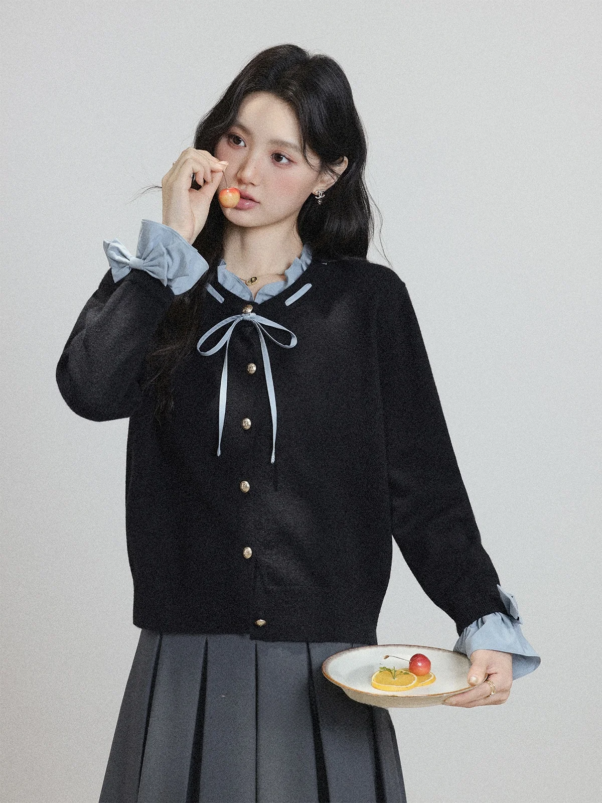 

Вязаный кардиган Bla с длинными рукавами, женский, с поясом-завязкой, имитация двухслойности, цветной блок, весна 2026, Zhang Soda, повседневная одежда