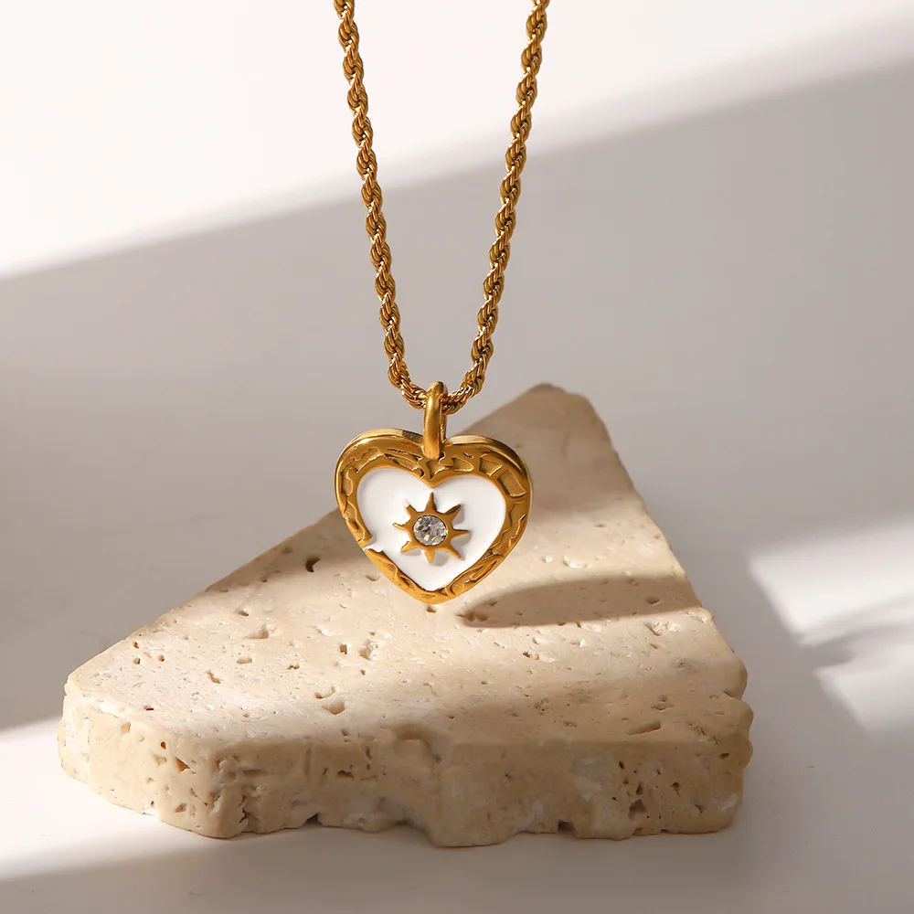 Vintage French Style Necklace Stainless Steel Heart/Sun Zircon Pendant Waterproof Stackable Jewelry for Women Elegant