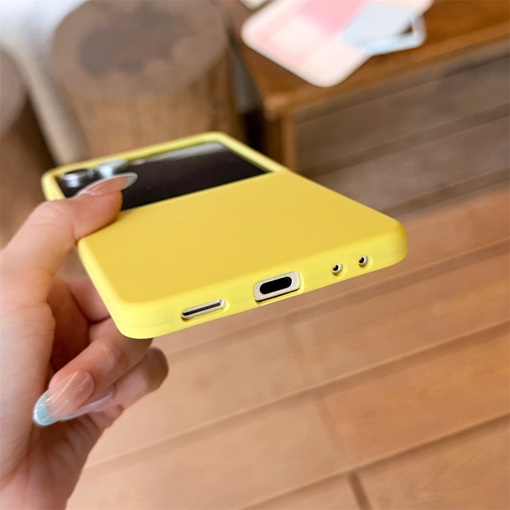 Casing Lunak Silikon Cair Asli untuk Samsung Galaxy Z Flip 7 6 5 Permen Matte Tahan Benturan Warna Permen Penutup Ultra Tipis Flip7