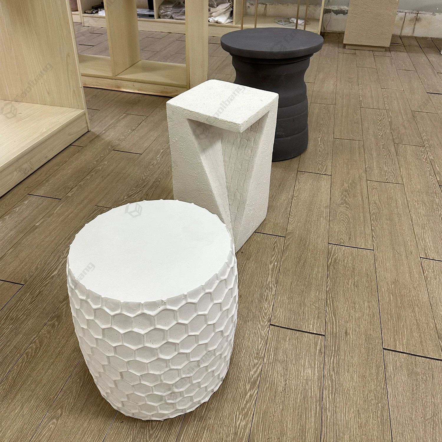 

# Modern Minimalist Style Apartment Hotel Corner Table Round Cement Travertine Coffee Table