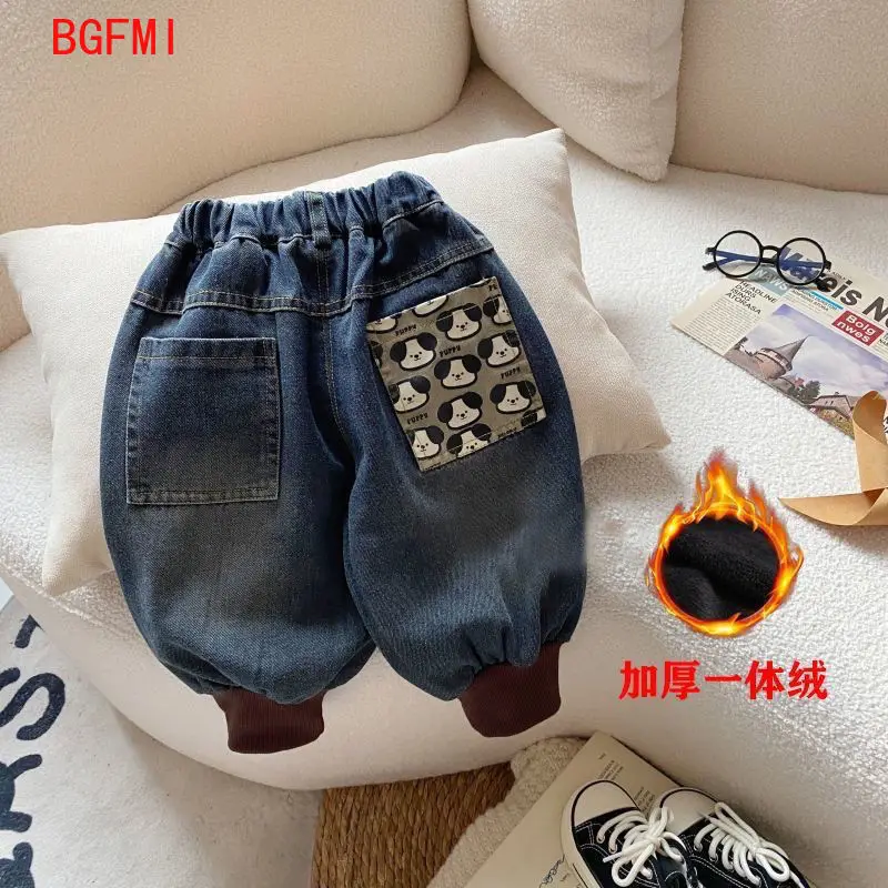 1-10 Jahre Kinder-Jeans für Jungen 2026 Koreanische Winterkleidung Plüsch-Freizeithosen für Babys und Kleinkinder Weiche Dicke Denim-Hosen für Jungen