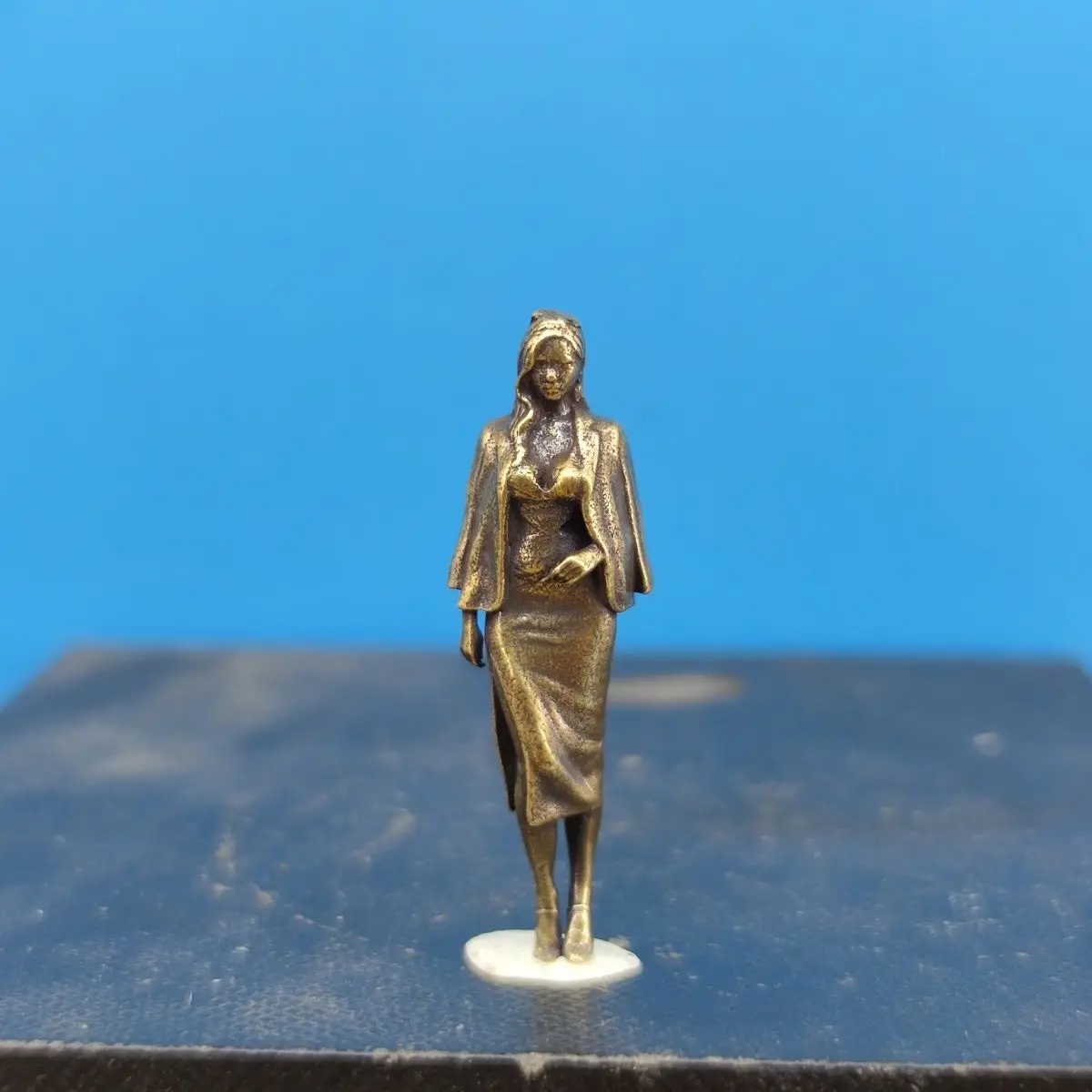 Messingmaterial Moderne Miko Beauty Second Release Puppenmodell Actionfigur bemalbare Miniatur-Sandkasten 1:43 Figur