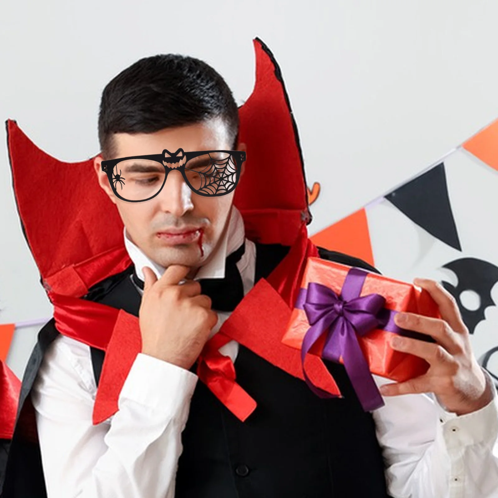 

4pcs Halloween Glasses Funny Eyewear Decorative Costume Party Supplies Spider Bat Black Cat Witch Themes Props