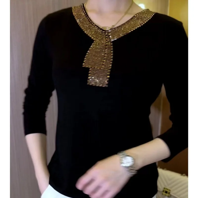 

Fashion Casual Long Sleeve Tops 2025 Autumn and Winter Women's Pullover V-neck Slim Fit Hot Rolled Diamond Letter Bottom Shirt