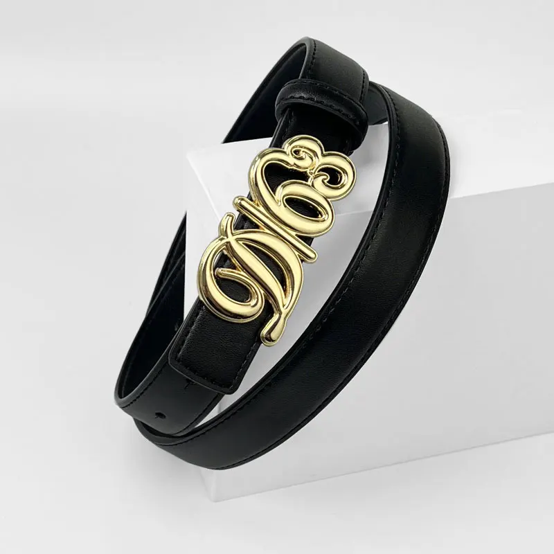 نمط جديد أزياء المرأة جلد طبيعي حزام مزاجه عارضة الرجعية حزام رائعة الخيار الأول للمرأة