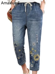 AmaxluluE 2025 Chinese Summer Fashion Ladies Vintage Embroidery Jeans Women Casual Floral Denim Trousers Ripped Harem Pantalons