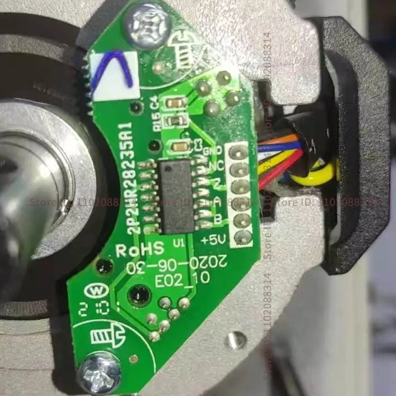 

Qixing Motor Encoder Three Generations and Four Generations, Industrial Sewing Machine Control Accessories