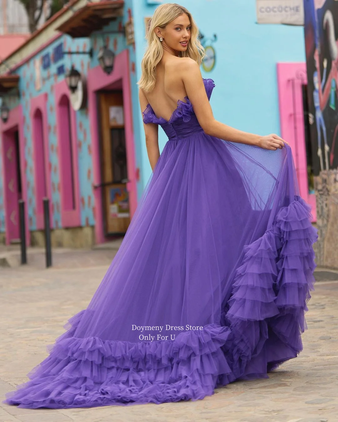 Doymeny Strapless Ruffled Tiered Tulle Prom Dresses Sleeveless A-line Evening Dresses Party Gowns  فساتين السهرة