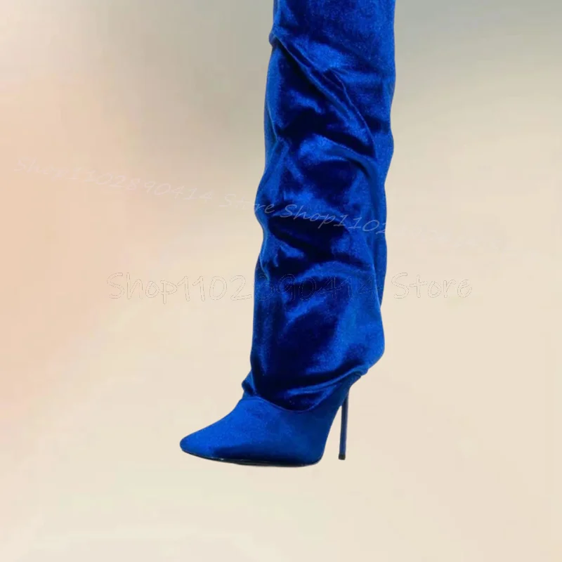 Botas femininas de veludo quadrado azul, sapatos de deslizamento, salto alto fino, moda nova, festa de banquete, 2024