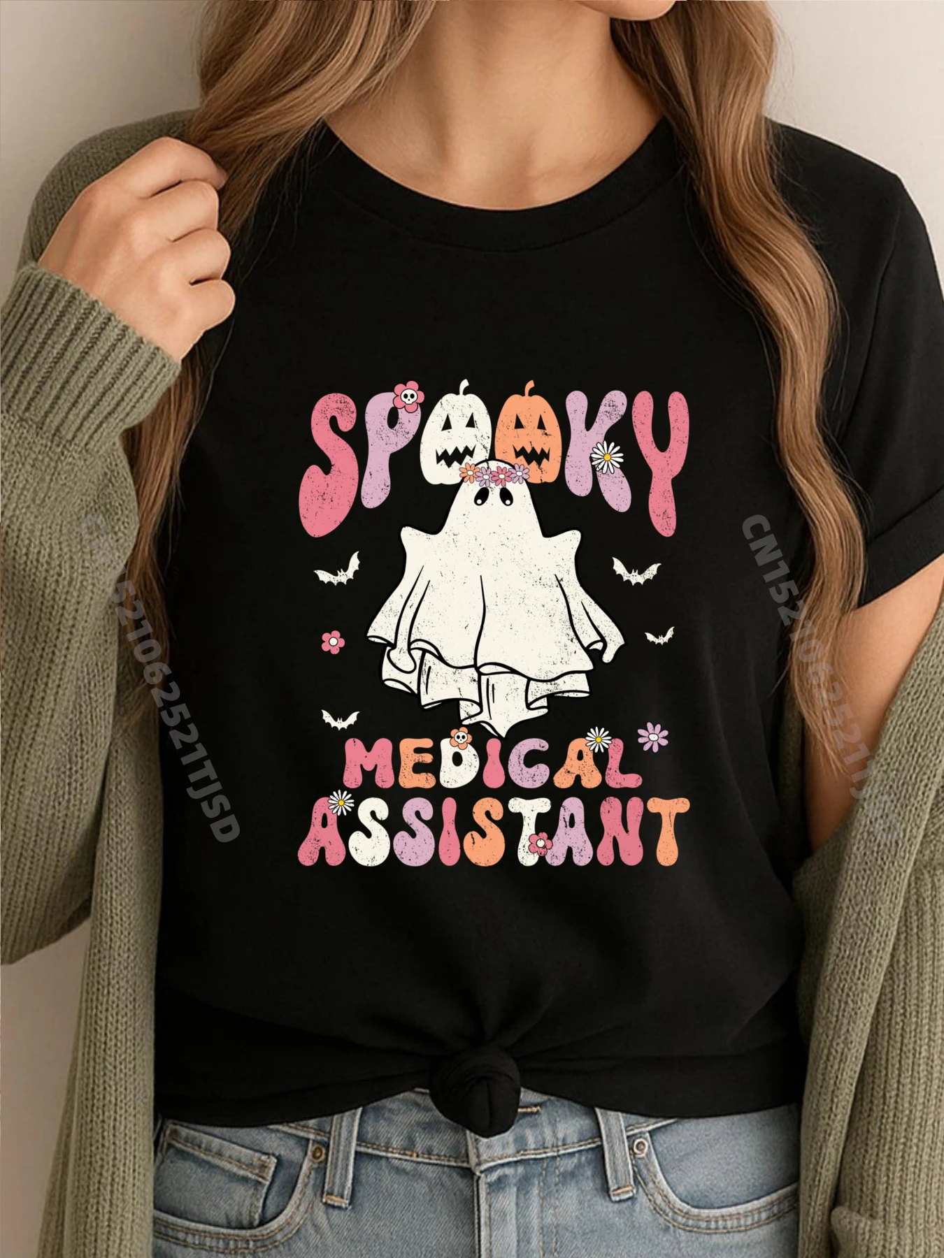 

Groovy Halloween Spooky Medical Assistant Retro Floral Ghost Funny Shirts Winter Luxury Designer T-shirt Washed