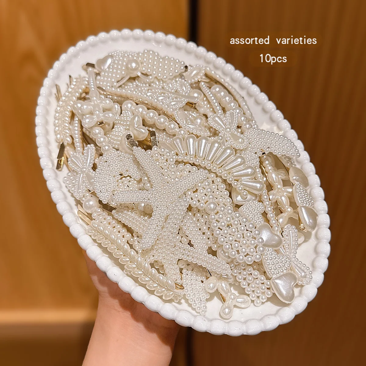 10-Style Random Fashionable Hair Accessories description 4